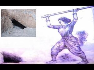 நுழைபவர்களை உலக்கையால் தாக்கும் ஒனகே ஒபவ்வா